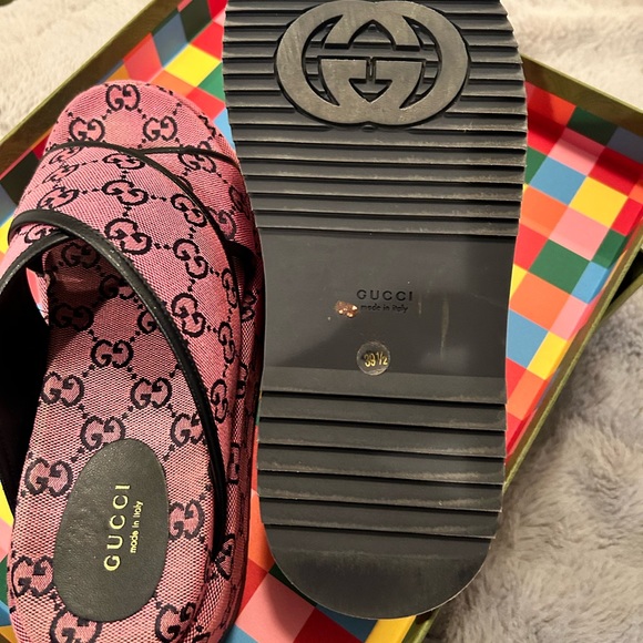 I can no longer fit. - Picture 4 of 8